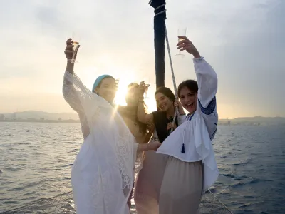 Charter privado 2h por el skyline de Barcelona Charter privado 2h por el skyline de Barcelona